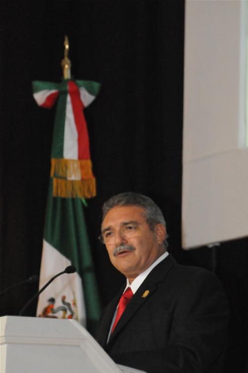 Héctor Villarreal Martínez rindió su Tercer Informe de Gobierno